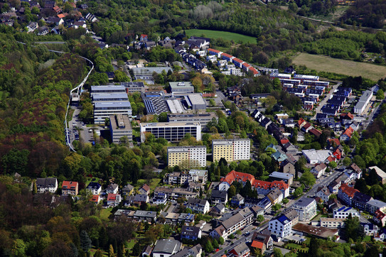 Luftbild Campus Süd inkl. H-Bahn Netz Luftbild Campus Süd inklusive dem H-Bahn Netz