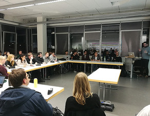 Teaserbild Lehre Lehrveranstaltung am IRPUD mit einem Vortragenden
