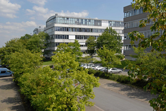Blick auf Geschossbauten I-III, Campus Süd Blick auf Geschossbauten I-III, Campus Süd